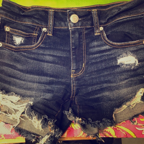 American Eagle shorts size 4 and small top - Picture 1 of 2